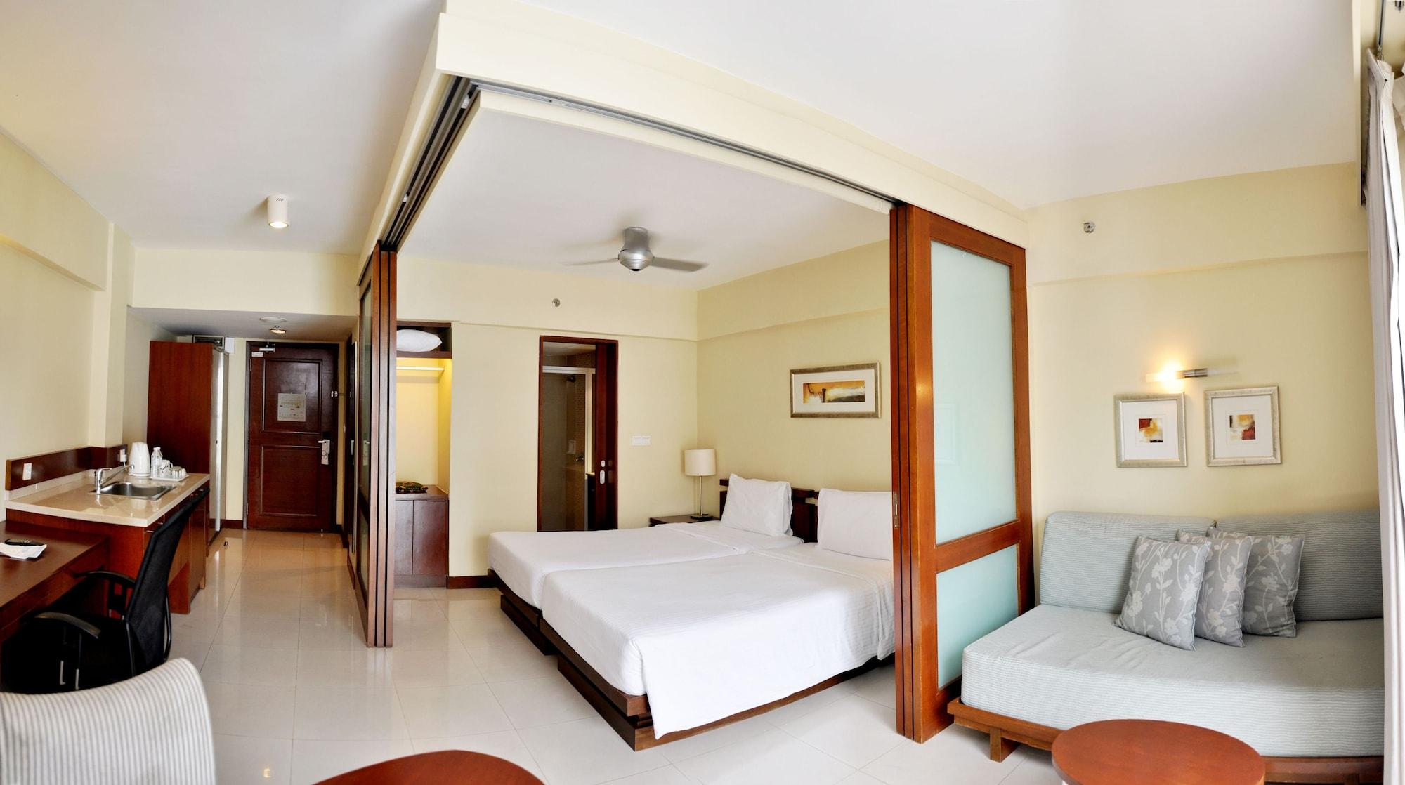 Avillion Admiral Cove Hotel Port Dickson Exterior photo