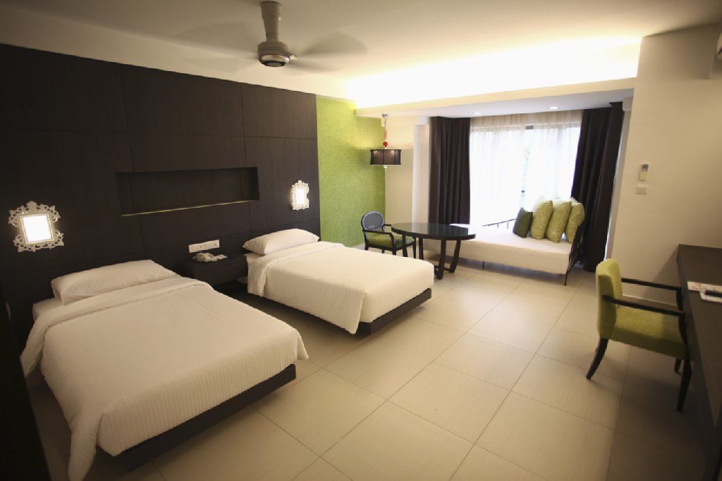 Avillion Admiral Cove Hotel Port Dickson Exterior photo